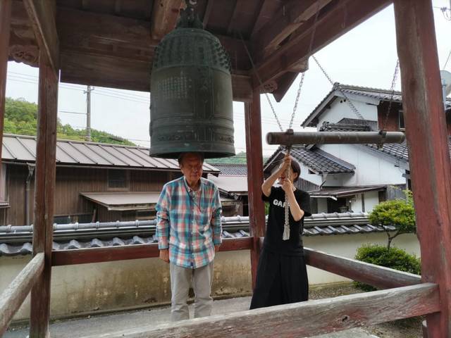 193 興勝寺 釣鐘 米二美希.jpg